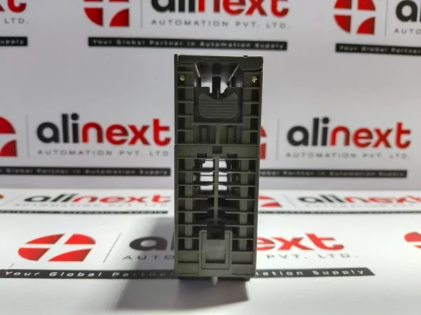 Siemens SIMATIC S7-300 digital output module 6ES7322-1BL00-0AA0