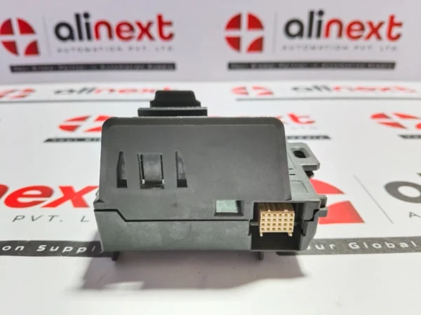 Siemens Simatic dp bus module for the ET 200M distributed 6ES7 195-7HB00-0XA0