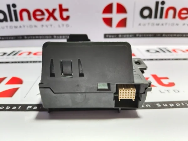 Siemens Simatic dp bus module for the ET 200M distributed 6ES7 195-7HB00-0XA0