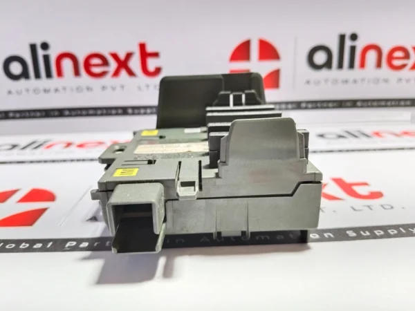 Siemens Simatic dp bus module for the ET 200M distributed 6ES7 195-7HD10-0XA0