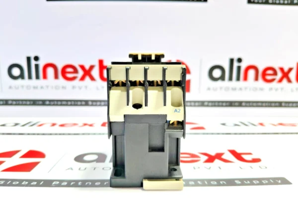 Telemecanique CA2 DN22 control relay 220V 50/60Hz