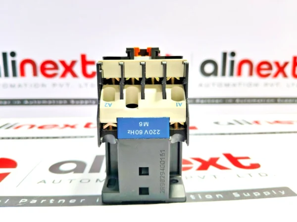 Telemecanique CA2 DN22 control relay 220V 50/60Hz