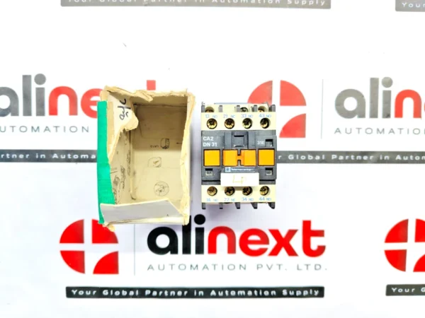  Telemecanique CA2DN31M7 control relay 220-240V 50/60Hz