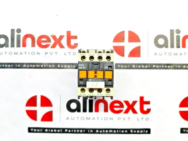  Telemecanique CA2DN31M7 control relay 220-240V 50/60Hz