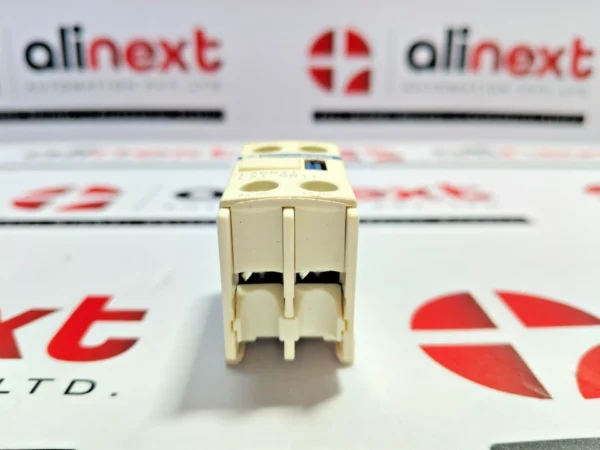 Telemecanique LADN11 auxiliary contact block LA1 DN11
