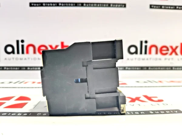 Telemecanique LC1 control relay 220-240V 50/60Hz