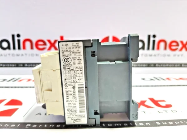 Telemecanique LC1D09 contactor 230V 50/60Hz