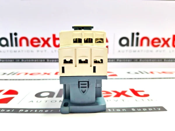 Telemecanique TeSys CAD32 control relay 230V 50/60Hz