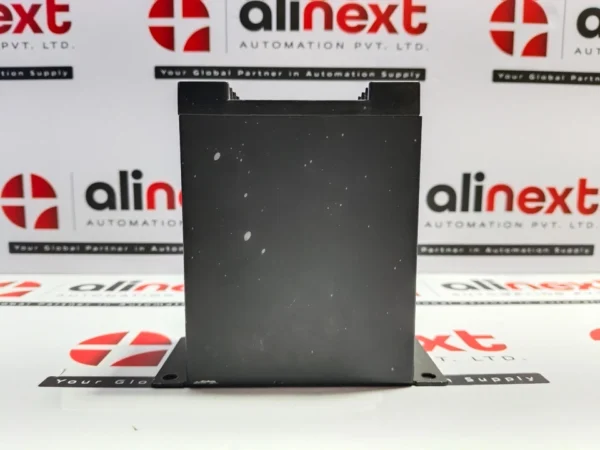 Toyo Keiki IS-1A Insulation Resistance Monitor 200-230 V AC 50/60 Hz(crack)