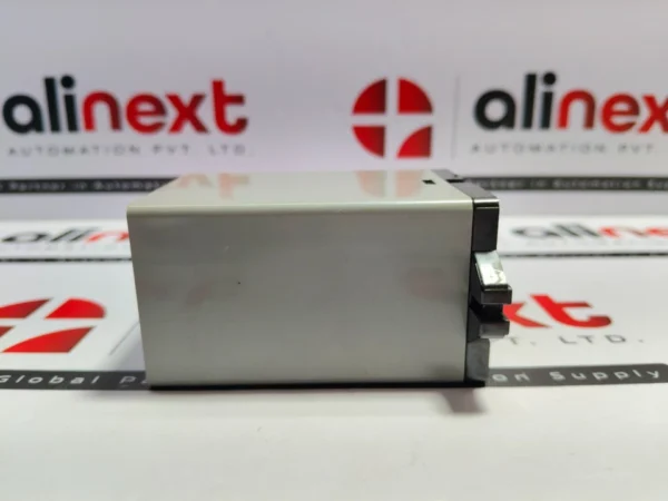  Volcano RDV-1005-200 Flame Detector Relay AC200V-5A