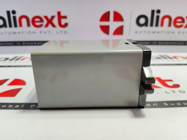  Volcano RDV-1005-200 Flame Detector Relay AC200V-5A