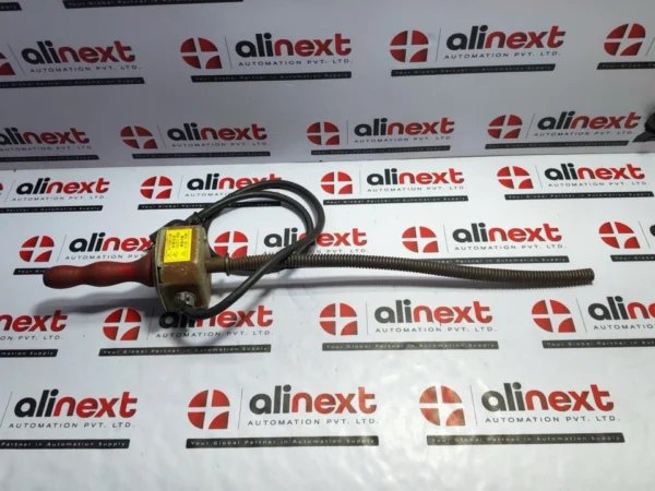 Daiei Heater Ltd DE Bolt Heater NKF-2 1.5kW 220V AC Industrial Bolt Heating Tool