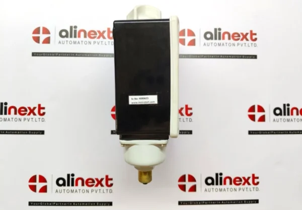 Danfoss RT121 Pressure Switch (Low Pressure/Vacuum, Part No. 017-521566)