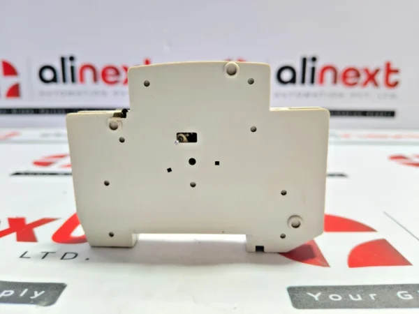 Schneider Electric LAD8N11 auxiliary contact block 10A 690V