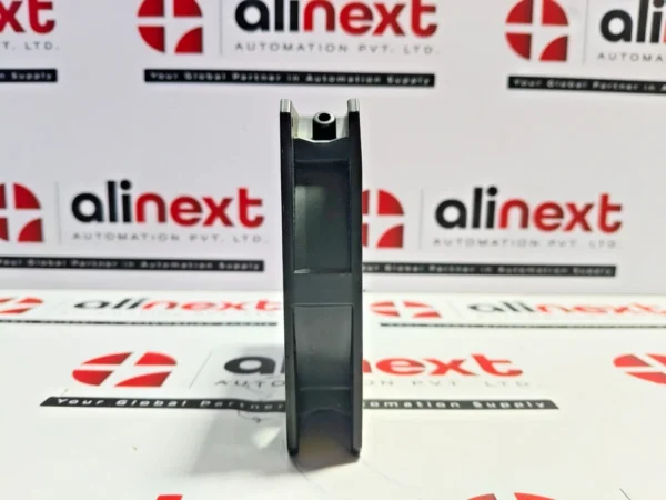 ETRI 98XH series AC axial cooling fan 98XH0182020 115V 13/11W 135/110mAETRI 98XH series AC axial cooling fan 98XH0182020 115V 13/11W 135/110mA