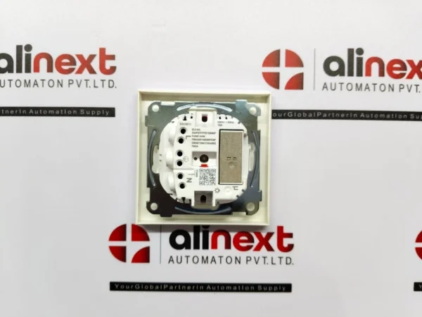 Elko EKO09716 Plus SmartSocket Single 16A 230V/50Hz IP20