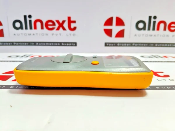 Fluke 101 Pocket Digital Multimeter MSIP-REM-FLK-013007002