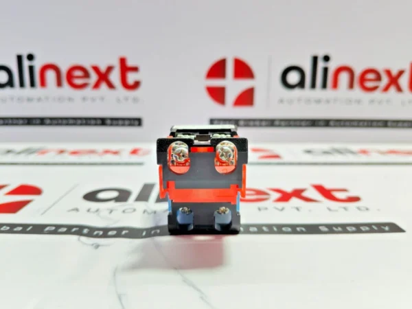 Fuji Electric AR22F0M E3 emergency stop switch 30V 1W Max