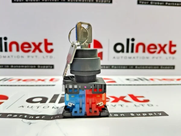 Fuji Electric AR22JR-2A11A maintained key selector switch 250V 6A