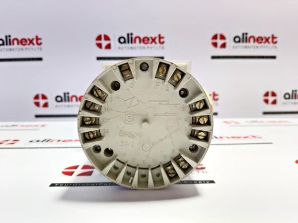 General Industrial Controls BK31F1 Synchronous Timer 0.3-6 Min