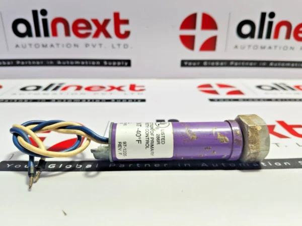 Honeywell C7027A Minipeeper Ultraviolet Flame Detector