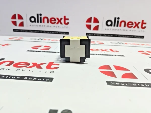 Hyundai HAC 40 auxiliary contact block 660V 16A