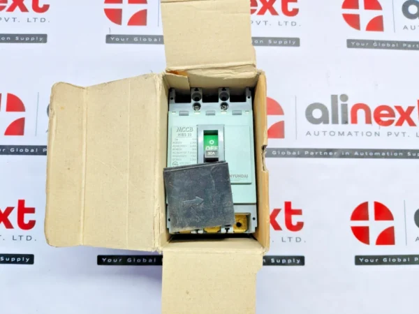Hyundai MCCB HIBS 33 molded case circuit breaker 30A 50/60Hz