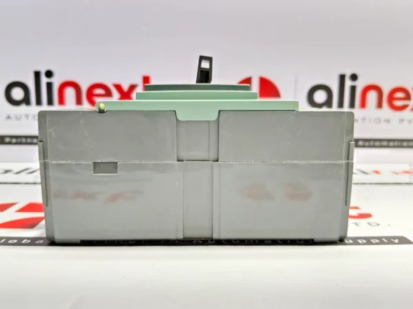 Hyundai MCCB HIBS 33 molded case circuit breaker 30A 50/60Hz