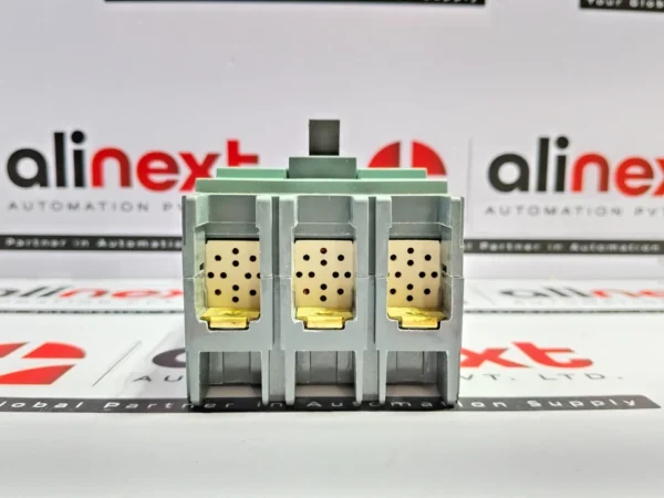 Hyundai MCCB HIBS 33 molded case circuit breaker 30A 50/60Hz