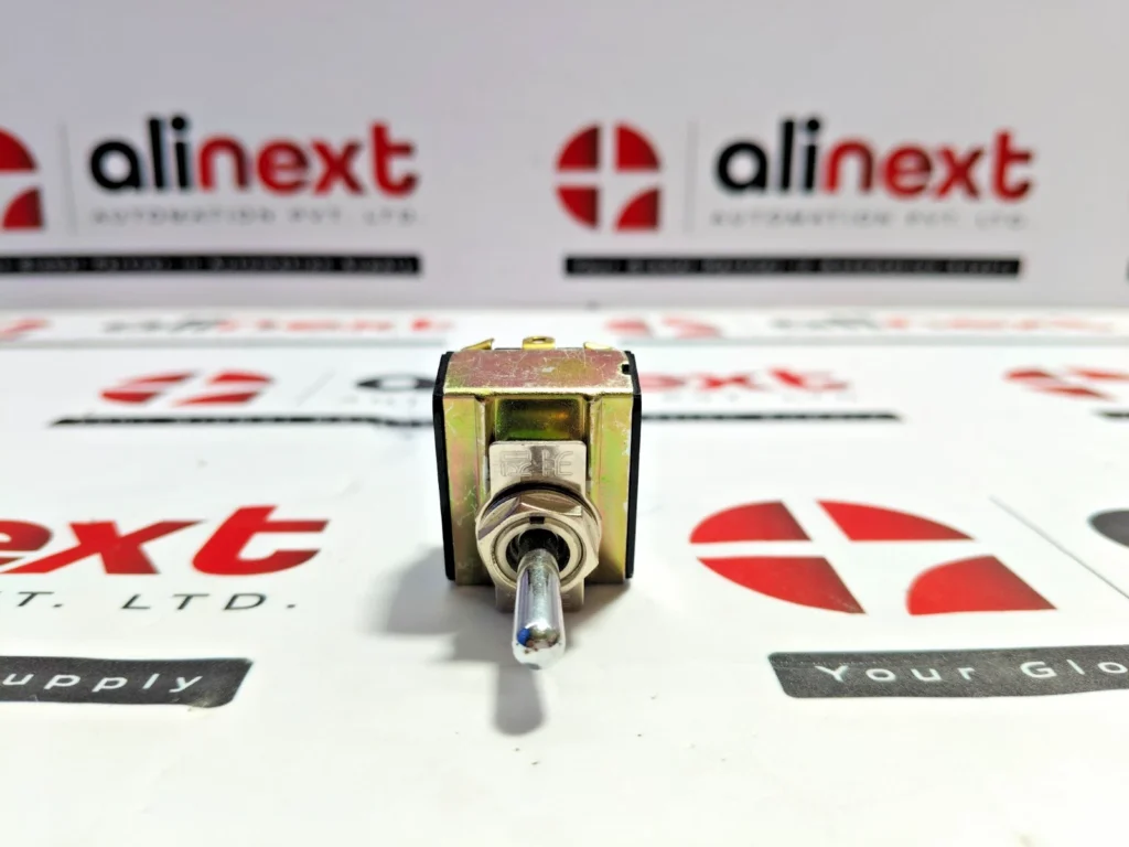 Hyundai WJT-9310 toggle switch 125V/10A/3 250V/6A/3