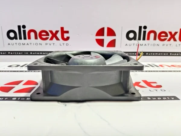 Japan Servo CNDC24B4SQ DC Brushless Cooling Fan DC24V 0.32A 7W