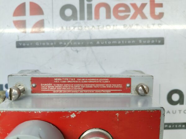 Komyo Rikagaku FA-490 Combustible Gas Alarm