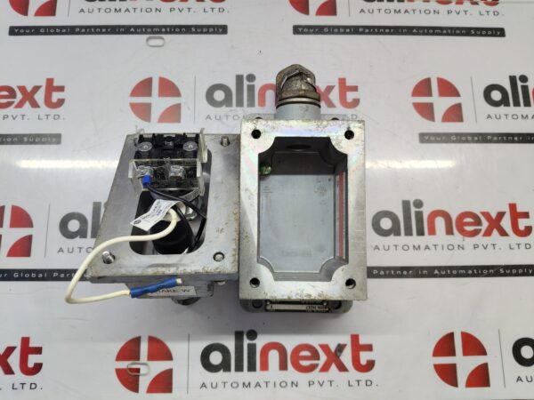 Komyo Rikagaku FA-490 Combustible Gas Alarm