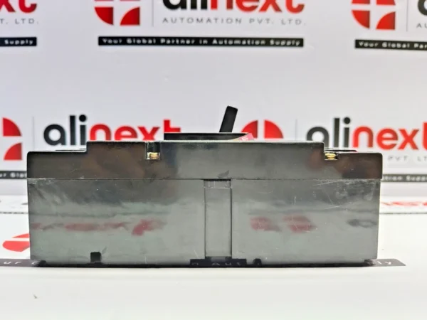 LG ABE 202 series molded case circuit breaker 175 amps (Crack)