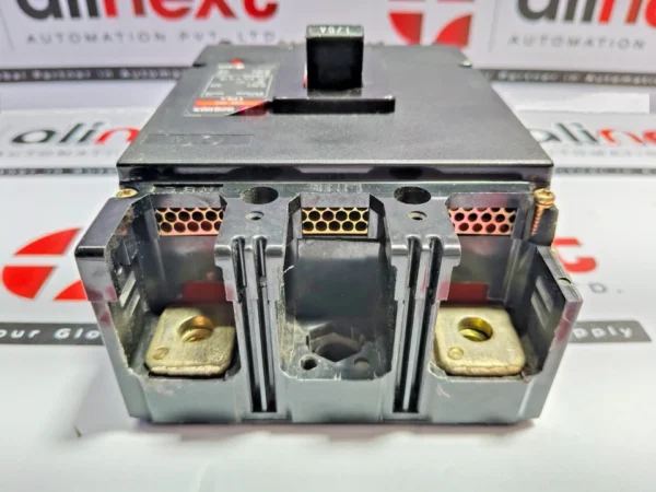 LG ABE 202 series molded case circuit breaker 175 amps (Crack)