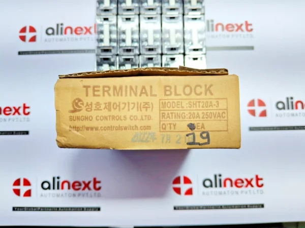 Lot of 19x Sungho Controls SHT20A-3 Terminal Block 20A 250VAC