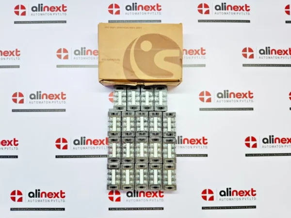 Lot of 19x Sungho Controls SHT20A-3 Terminal Block 20A 250VAC