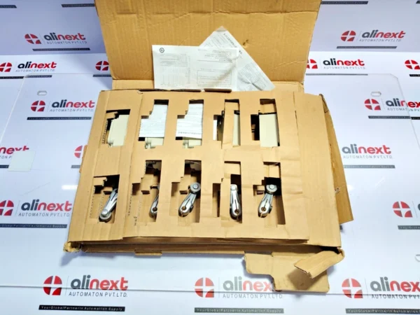 Lot of 5x Azbil Corporation 1LS19-JK Compact Limit Switch 0.1A-125VAC 0.1A-30VDC