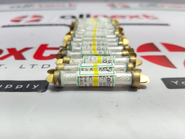 Lot of 5x Cello-Lite 30A Fuse 500VAC 250VDC