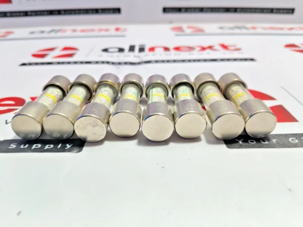 Lot of 8x Cello-Lite 3A Fuse 500VAC 250VDC