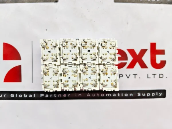 Lot of 8x Fuji Electric AG23-ZAE3-G command switch lighting block 25A