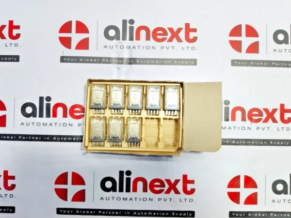 Lot of 8x Omron MY4N series miniature power relay 24VDC