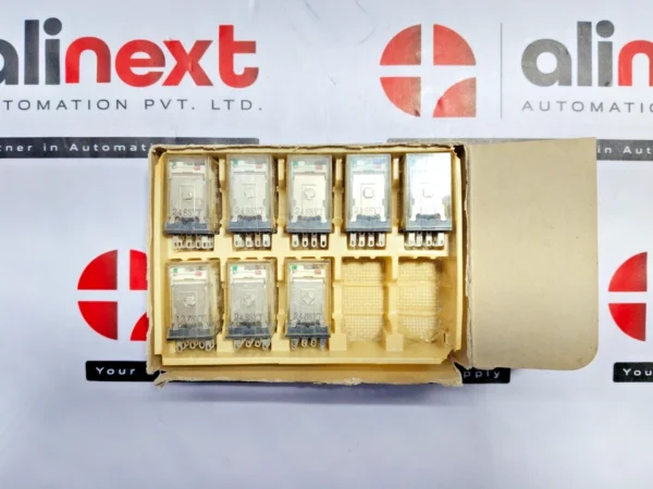 Lot of 8x Omron MY4N series miniature power relay 24VDC