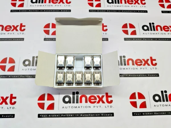 Lot of 9x Omron MY2K miniature power relay 24VDC