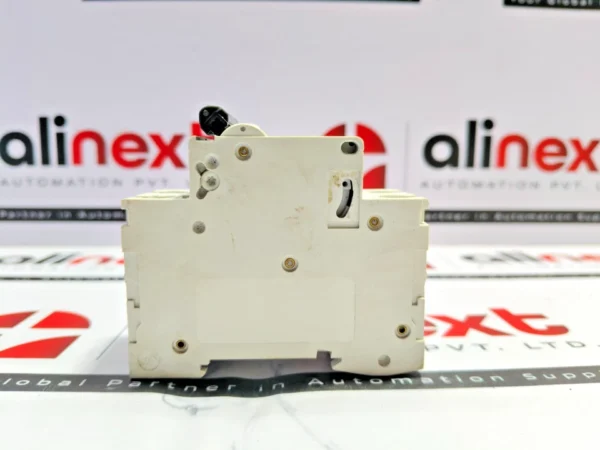 Merlin Gerin Multi 9 C60N C20 miniature circuit breaker