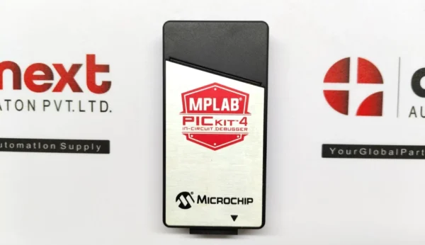 Microchip MPLAB® PICkit™ 4 In-Circuit Debugger/Programmer PG164140