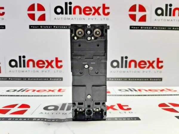 Mitsubishi Electric NF32-SV 2P 20A circuit breaker AC200V 7.5A
