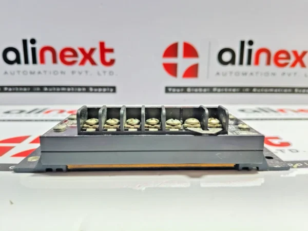 Morningstar SunSaver-20 solar controller SS-20L-24V