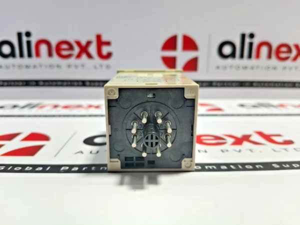 Omron H3BA-N8H solid-state timer relay 0 to 1.2 min