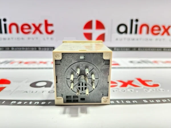 Omron H3BA-N8H solid-state timer relay 0 to 12 sec